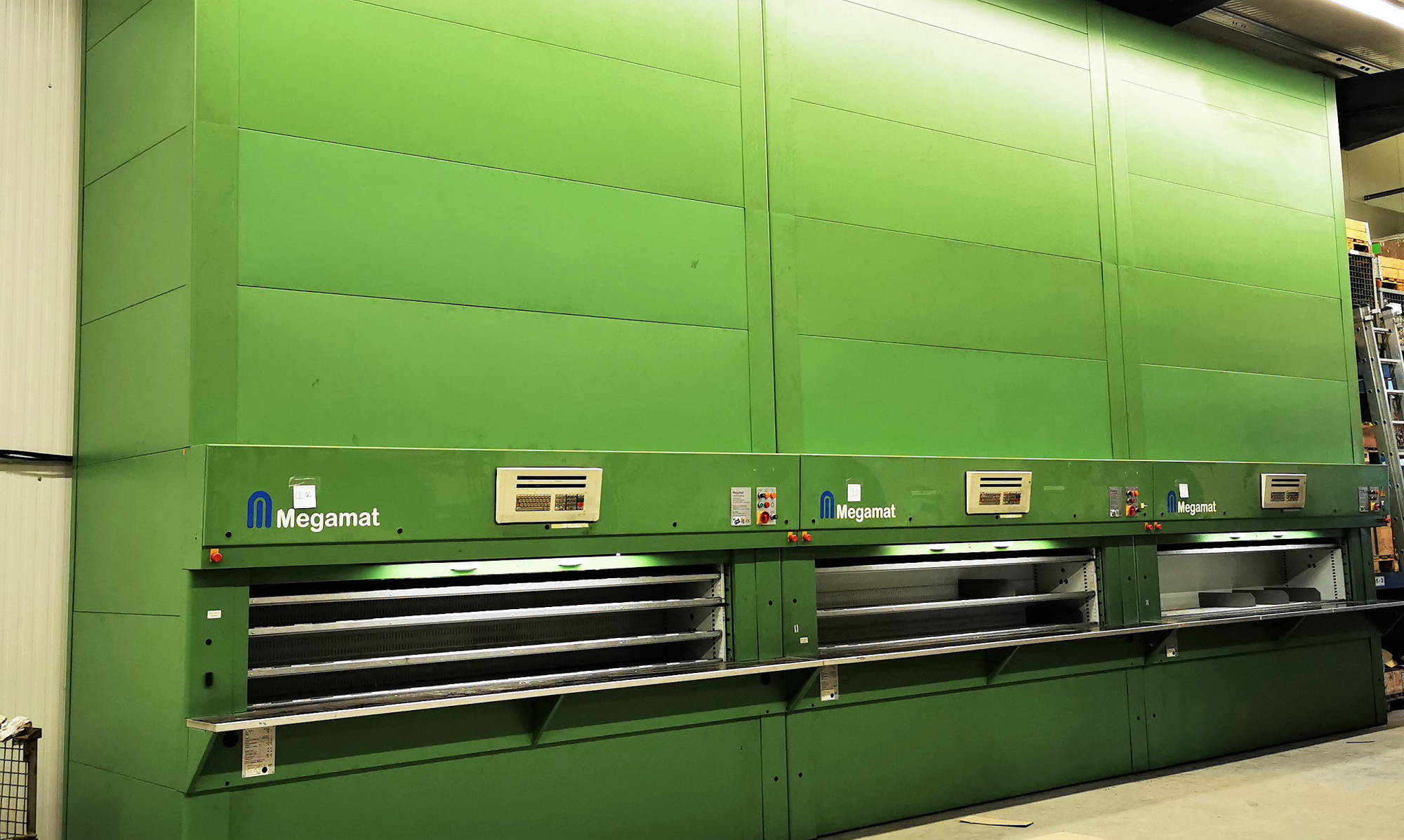 megamat-paternoster-umlaufregal-typ-140-450-202000x1500