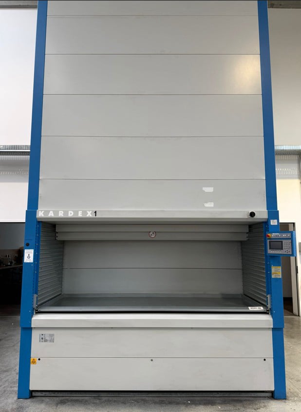 Kardex Shuttle XP 500-3050-864 Baujahr 2006 Gerätehöhe 5750 mm